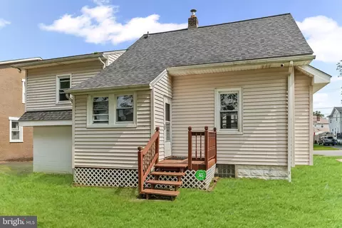 Exterior - 1112 Randall Ave, Boothwyn, PA 19061 photo 5 of 7