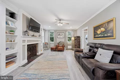 4740 Woodland Ave, Drexel Hill, PA 19026 | 32 Photos - Movoto