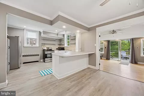 4740 Woodland Ave, Drexel Hill, PA 19026 | 32 Photos - Movoto