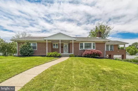 1143 Villanova Ave, Swarthmore, PA 19081