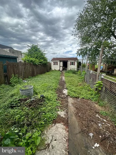 10 W 3rd St, Marcus Hook, PA 19061 photo 3