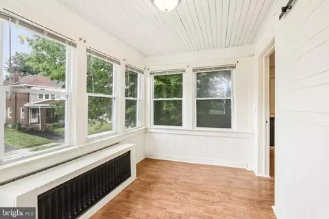 Exterior - 2 E Avon Rd, Brookhaven, PA 19015 photo 3 of 3