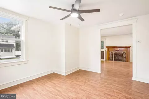 Living - 2 E Avon Rd, Brookhaven, PA 19015 photo 5 of 5