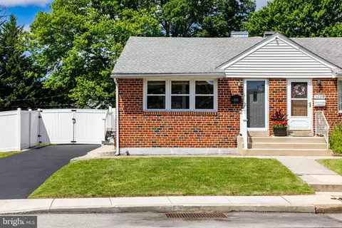 1636 Adams Ave, Prospect Park, PA 19076