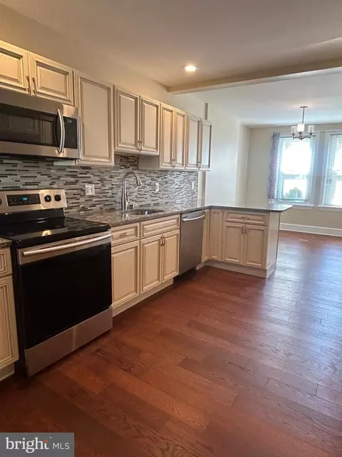 Kitchen - 4 W 6th St, Marcus Hook, PA 19061 photo 2 of 2