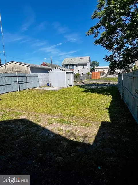 Exterior - 4 W 6th St, Marcus Hook, PA 19061 photo 5 of 5