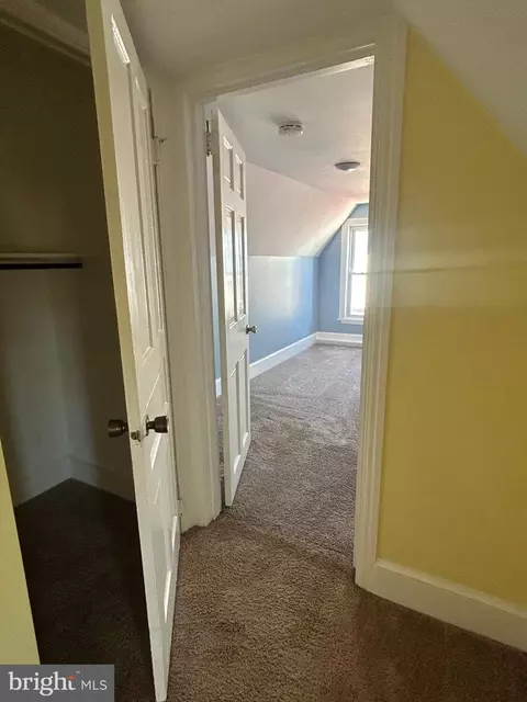 Entry Way - 4 W 6th St, Marcus Hook, PA 19061 photo 2 of 2