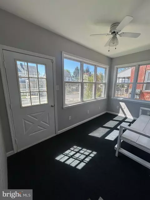Exterior - 4 W 6th St, Marcus Hook, PA 19061 photo 2 of 5