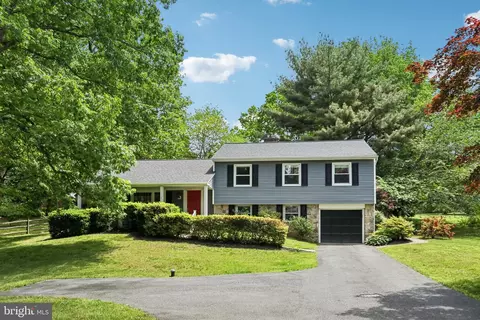 26 E Knowlton Rd, Media, PA 19063