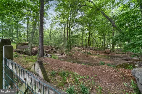 84 Winding Way, Ogden, PA 19061 photo 40