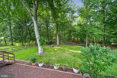 84 Winding Way, Ogden, PA 19061 photo 38