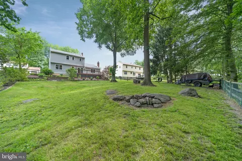 84 Winding Way, Ogden, PA 19061 photo 31
