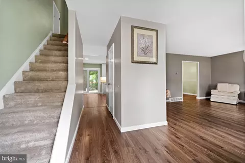 84 Winding Way, Ogden, PA 19061 photo 5