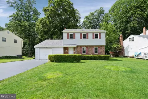 84 Winding Way, Ogden, PA 19061