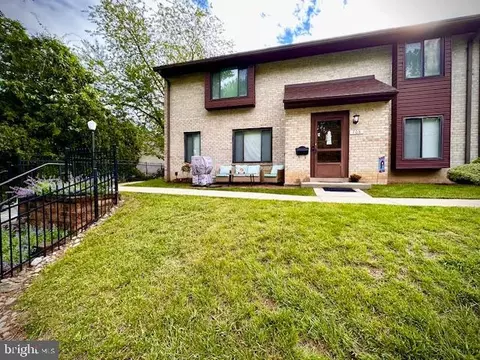 708 Marple Woods Dr #708-C, Springfield, PA 19064