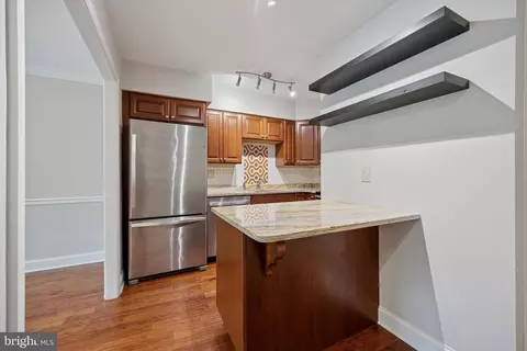 Kitchen - 413 Eagle Rd # 7, Wayne, PA 19087 photo 2 of 2