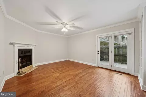 Living - 413 Eagle Rd # 7, Wayne, PA 19087 photo 1 of 3