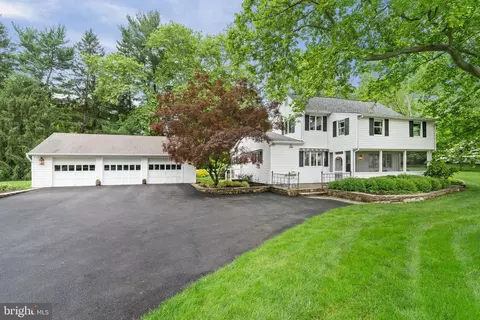 243 Heyburn Rd, Chadds Ford, PA 19317