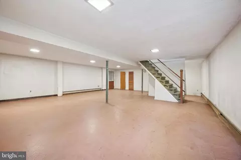2055 Wharton Ave, Marcus Hook, PA 19061 photo 10