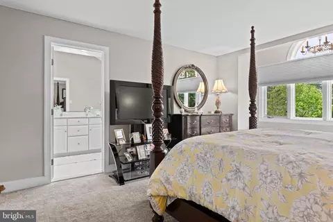 Bedroom - 24 Greythorne Woods Cir, Wayne, PA 19087 photo 4 of 6