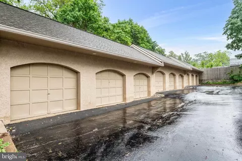 Exterior - 24 Greythorne Woods Cir, Wayne, PA 19087 photo 6 of 6