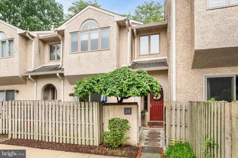 Other - 24 Greythorne Woods Cir, Wayne, PA 19087 photo 1 of 7