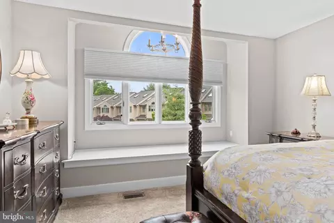 Bedroom - 24 Greythorne Woods Cir, Wayne, PA 19087 photo 6 of 6
