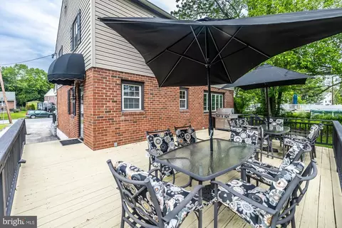 Exterior - 308 Parham Rd, Springfield, PA 19064 photo 6 of 7