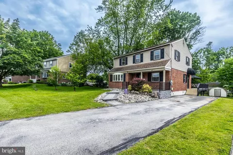 Exterior - 308 Parham Rd, Springfield, PA 19064 photo 2 of 7