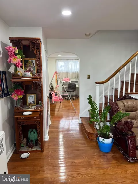 Entry Way - 363 Sherbrook Blvd, Darby, PA 19082 photo 1 of 2