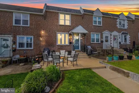 236 Woodbridge Rd, Clifton Heights, PA 19018