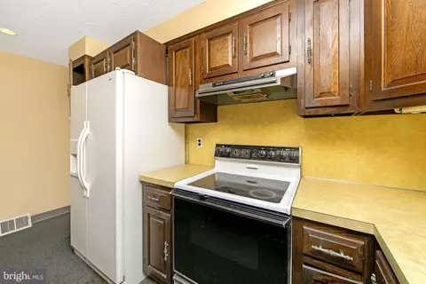 681 Dutton Cir, Springfield, PA 19064 photo 14