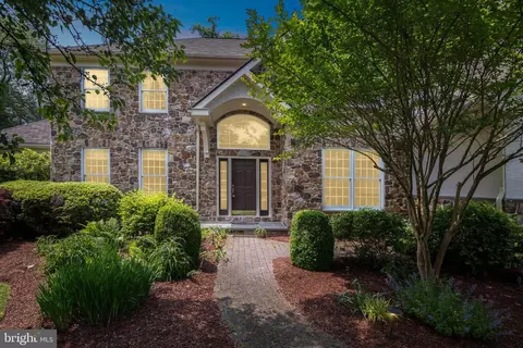 10 Christina Ln, Glen Mills, PA 19342