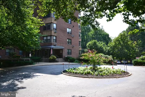 80 W Baltimore Ave #B8, Lansdowne, PA 19050