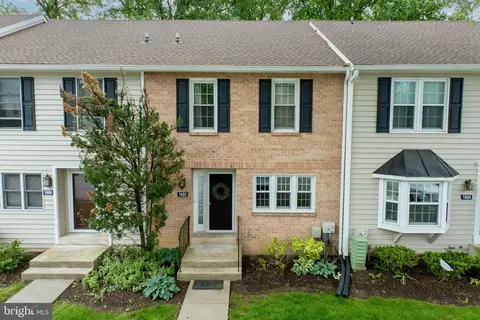 1605 N Glen Dr #1605, Glen Mills, PA 19342