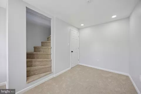 Entry Way - 4210 W 7th St, Marcus Hook, PA 19061 photo 7 of 7