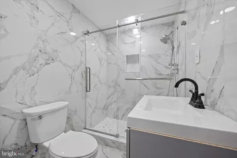 Bath - 4210 W 7th St, Marcus Hook, PA 19061 photo 1 of 1