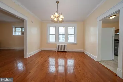 Living - 17 Elm Ave, Upper Darby, PA 19082 photo 6 of 9