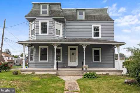 520 Maine Ave, Aldan, PA 19018
