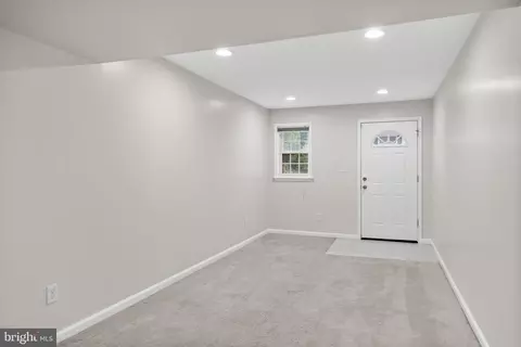 Entry Way - 28 Eldon Ave, Lansdowne, PA 19050 photo 1 of 2