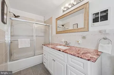 7200 Wayne Ave, Darby, PA 19082 photo 18