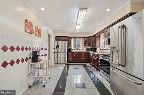 7200 Wayne Ave, Darby, PA 19082 photo 8