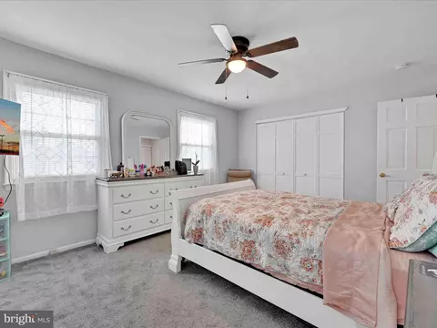 Bedroom - 301 Melling Ave, Marcus Hook, PA 19061 photo 3 of 7