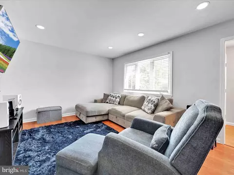 Living - 301 Melling Ave, Marcus Hook, PA 19061 photo 2 of 2