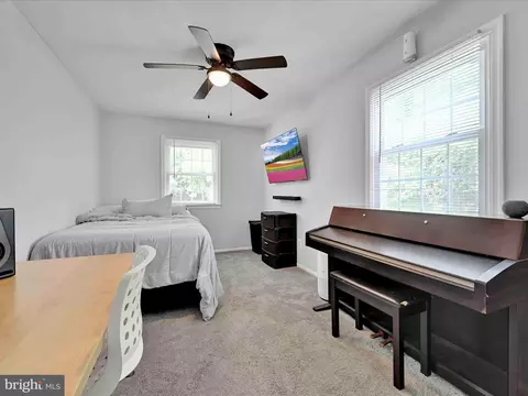 Bedroom - 301 Melling Ave, Marcus Hook, PA 19061 photo 4 of 7