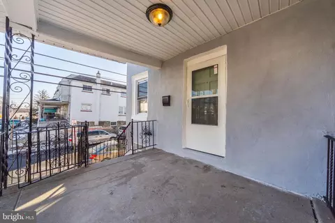 Exterior - 7100 Emerson Ave, Upper Darby, PA 19082 photo 4 of 6