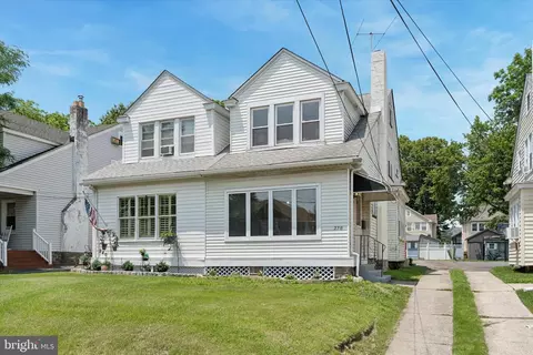238 Powell Rd, Springfield, PA 19064