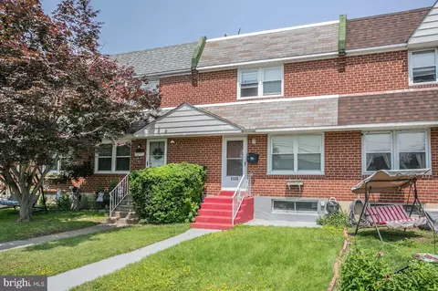 1120 E 8th St #121, Crum Lynne, PA 19022