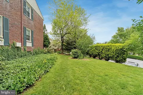 Exterior - 500 E Lancaster Ave #138-C, Wayne, PA 19087 photo 2 of 5