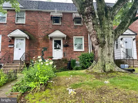 622 Macdade Blvd, Darby, PA 19023